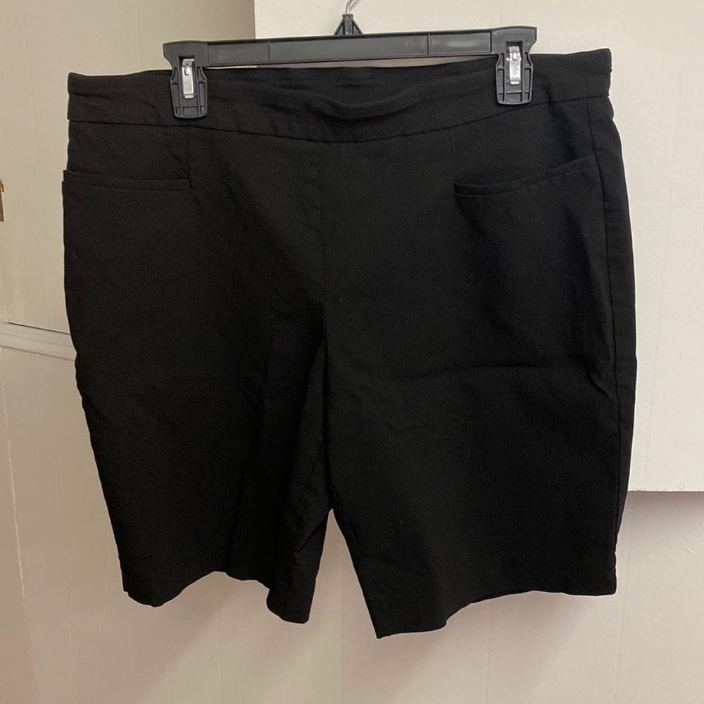 Black time and true polyester shorts size XL (16/18). Like new